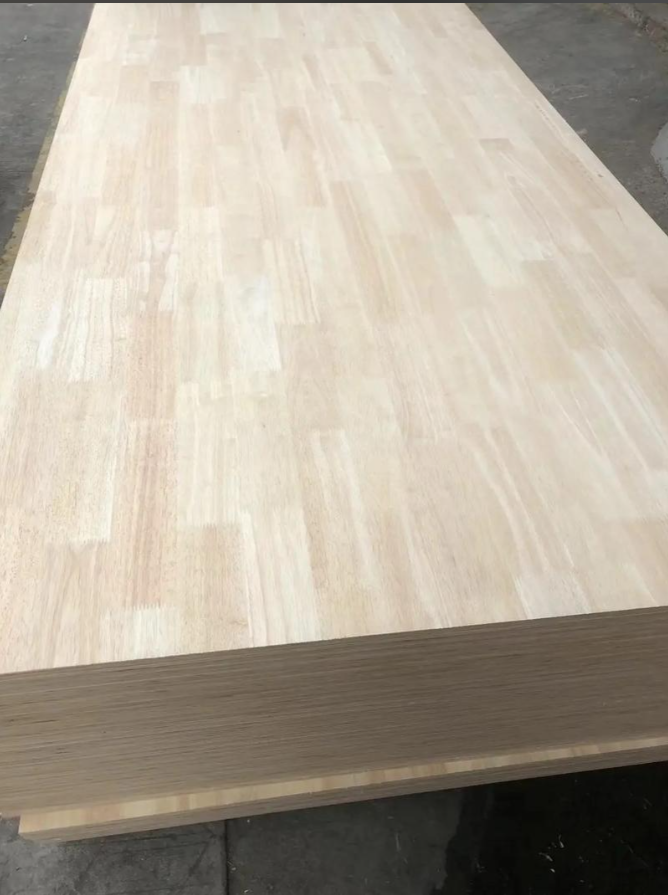 实木板郑州多层板含甲醛吗？